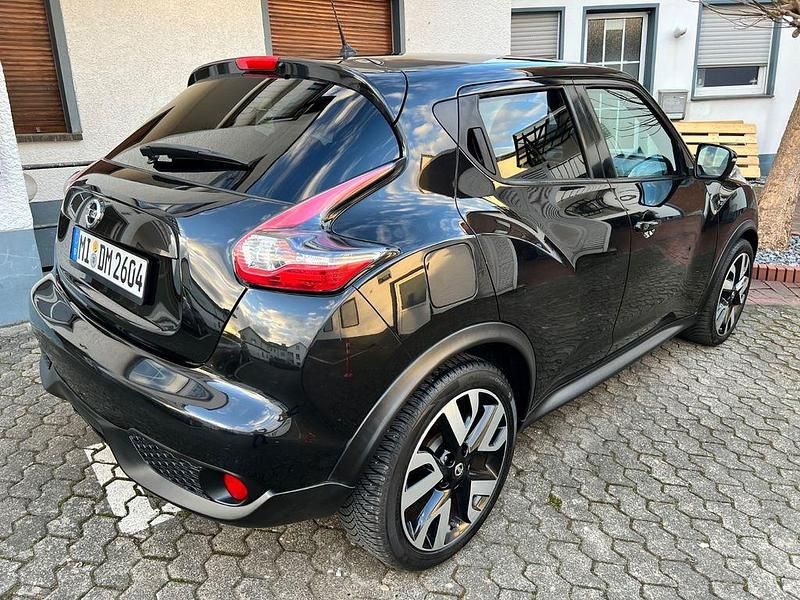 Gebraucht Nissan Juke N-Connecta 116 PS (85 kW) 2016 Schwarz SUV