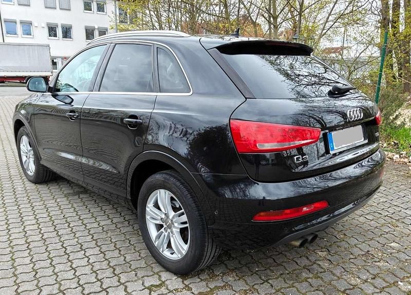 Gebraucht Audi Q3 Comfort 140 PS (102 kW) 2013 Phantomschwarz perleffekt SUV