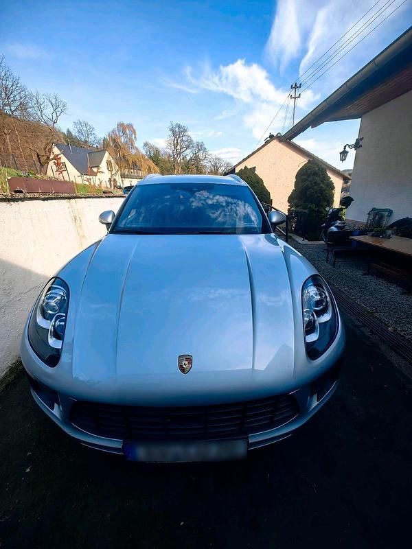Gebraucht Porsche Macan S 258 PS (189 kW) 2014 Silber SUV
