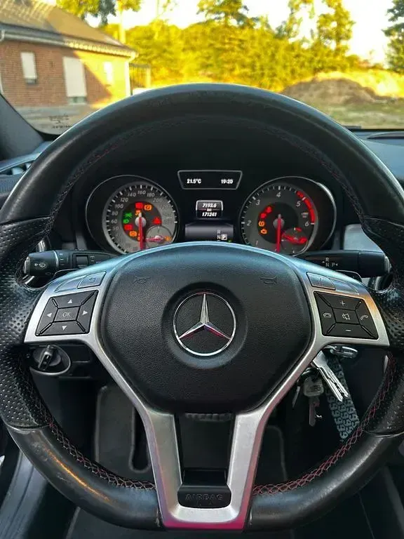 Gebraucht Mercedes GLA200 AMG 136 PS (100 kW) 2014 Schwarz SUV