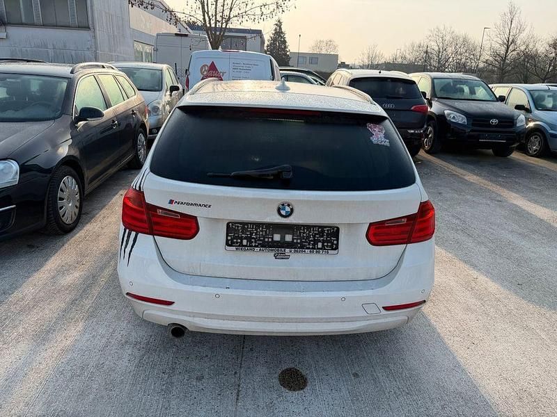 Second-hand BMW 320 184 CP (135 kW) 2012 Alb Break