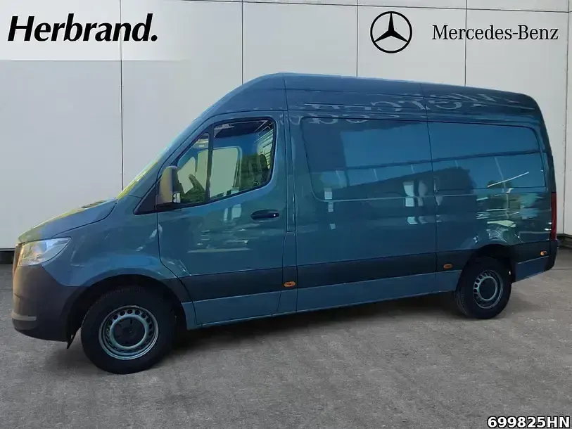 Occasion Mercedes Sprinter 170 ch (125 kW) 2025 Gris Van