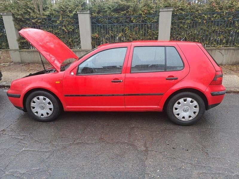 Gebraucht VW Golf IV 100 PS (73 kW) 1998 Rot Kleinwagen