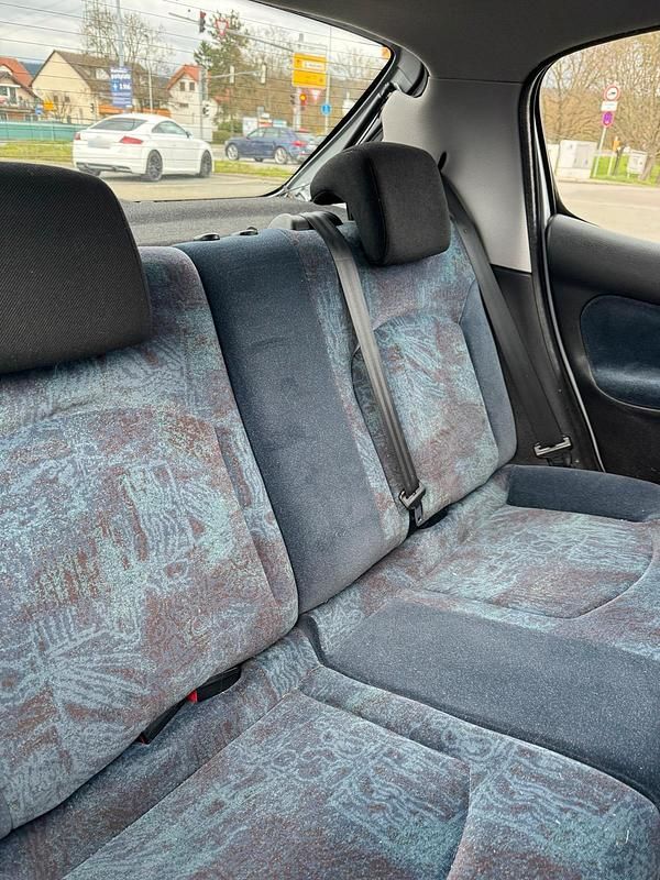 Gebraucht Peugeot 206 75 PS (55 kW) 2000 Grau Kleinwagen