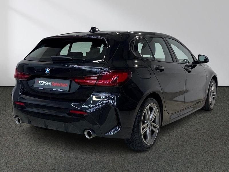 Gebraucht BMW 120 Shadowline 178 PS (130 kW) 2022 Schwarz Kleinwagen