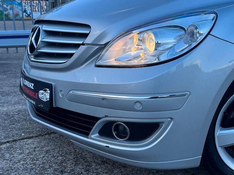 Gebraucht Mercedes B170 116 PS (85 kW) 2008 Silber Van / Kleinbus