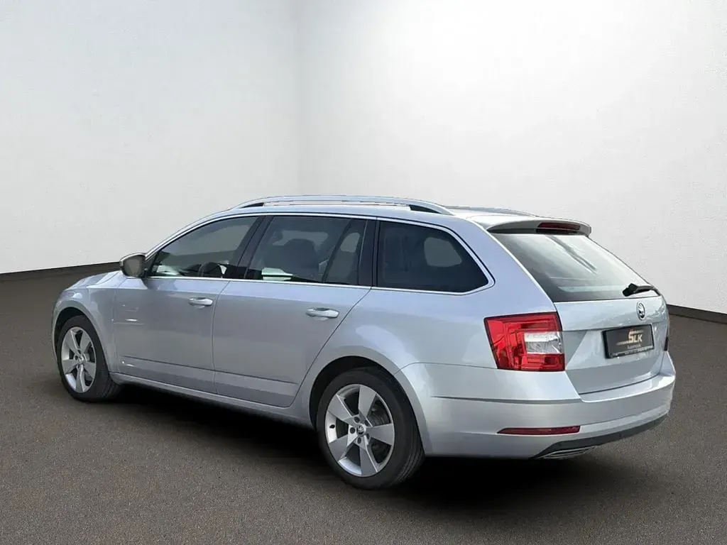 Gebraucht Skoda Octavia Style 190 PS (139 kW) 2019 Silber Kombi