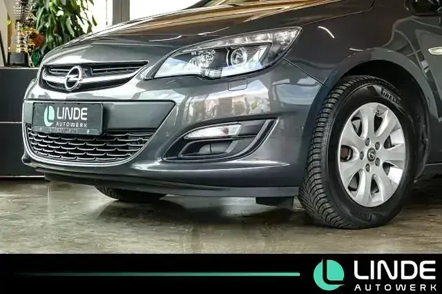 Gebraucht Opel Astra Style 136 PS (100 kW) 2016 Grau Limousine