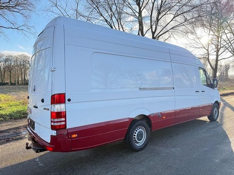 Gebraucht Mercedes Sprinter 190 PS (139 kW) 2011 Weiß Van