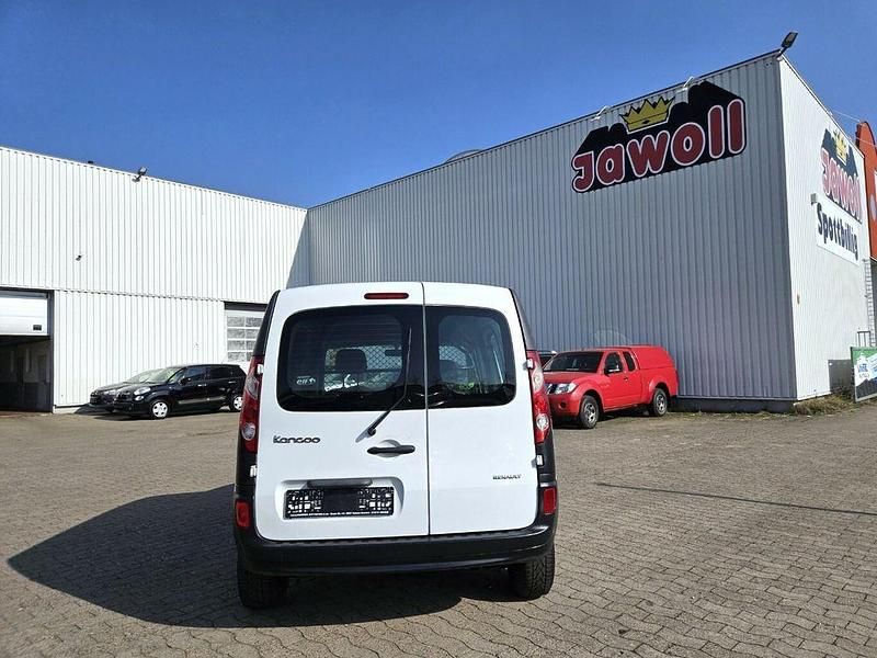 Gebraucht Renault Kangoo 86 PS (63 kW) 2010 Weiß Limousine