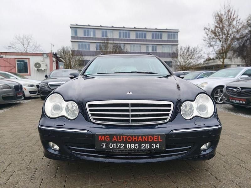 Gebraucht Mercedes C240 Avantgarde 170 PS (125 kW) 2004 Blau Limousine