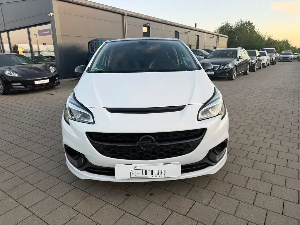 Usado Opel Corsa OPC 207 CV (152 kW) 2017 Blanco Utilitario