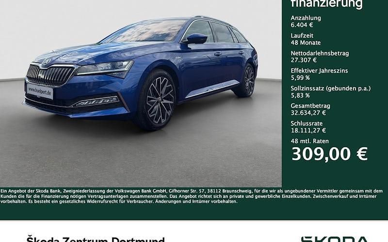 Gebraucht Skoda Superb LAURIN & KLEMENT 150 PS (110 kW) 2023 Blau Kombi