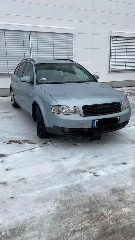 Gebraucht Audi A4 131 PS (96 kW) 2003 Blau Kombi