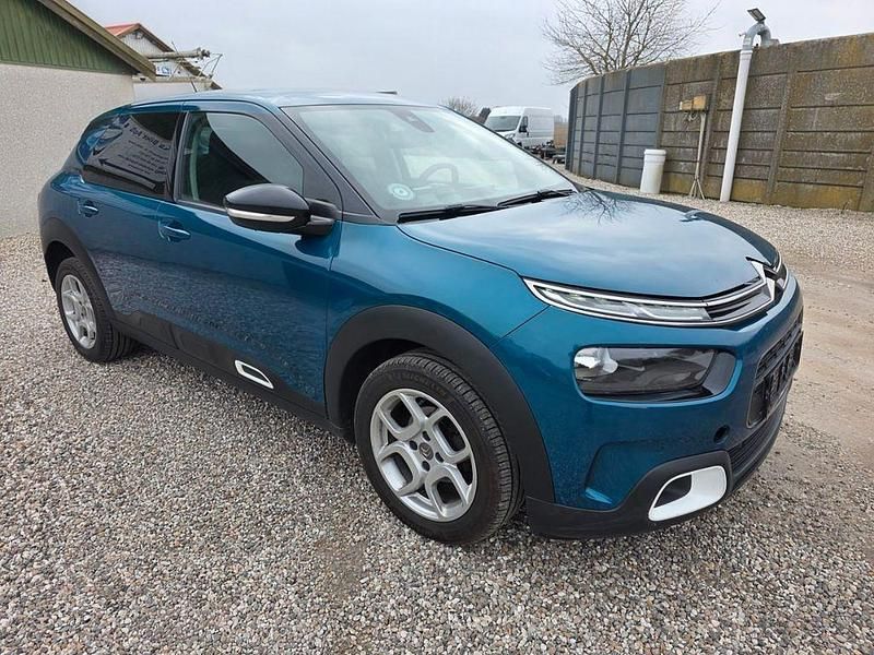 Gebraucht Citroën C4 Shine 99 PS (72 kW) 2018 Blau Limousine