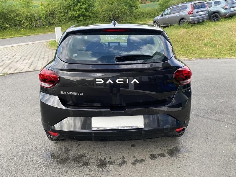 Gebraucht Dacia Sandero Expression 91 PS (66 kW) 2025 Schwarz Kleinwagen
