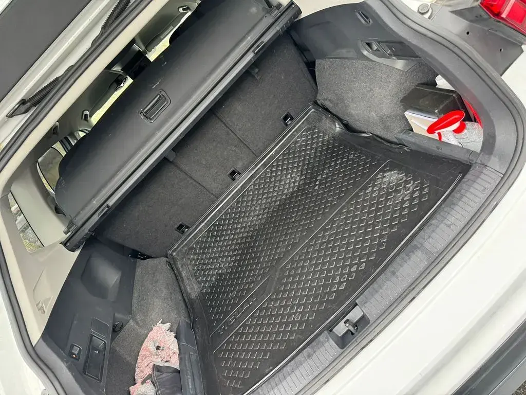 Gebraucht VW Tiguan Allspace Comfortline 190 PS (139 kW) 2020 Weiß SUV