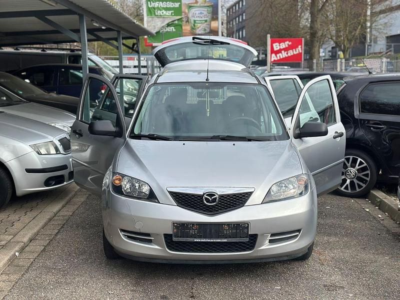 Gebraucht Mazda 2 Comfort 75 PS (55 kW) 2004 Silber Kleinwagen