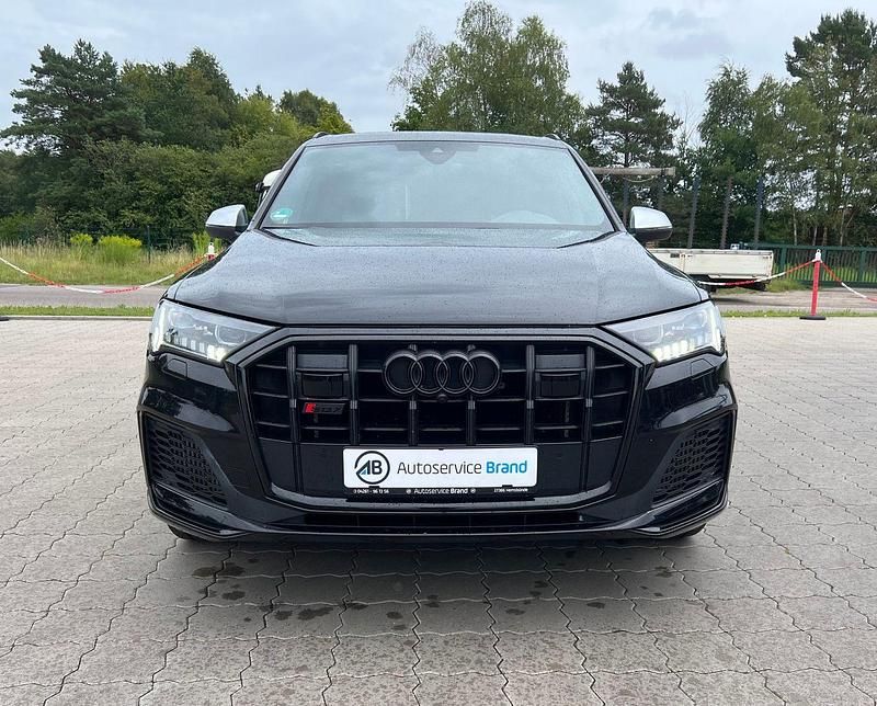 Gebraucht Audi SQ7 Sport 507 PS (372 kW) 2021 Schwarz SUV
