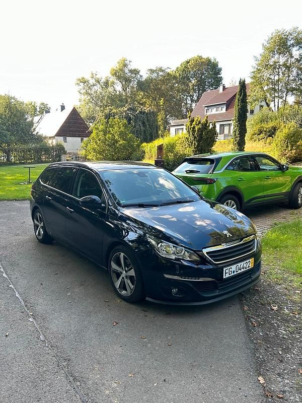 Schwarz Gebraucht 2015 Peugeot 308 Business-Line Kombi | 7.000 € (Fairer Preis) - Bild 1/4