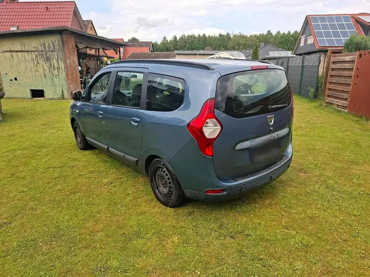 Gebraucht Dacia Lodgy 116 PS (85 kW) 2014 Blau Van / Kleinbus