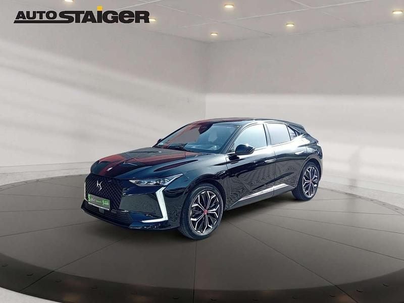 Gebraucht DS Automobiles DS4 Performance Line Plus 224 PS (164 kW) 2022 Lackierung schwarz perla nera/ SUV
