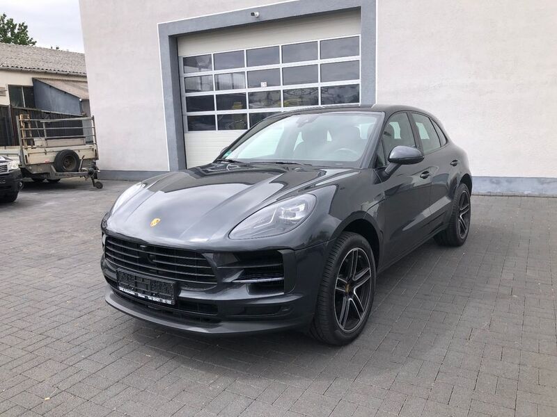 Grau Gebraucht 2019 Porsche Macan S SUV | 33.261 € (Guter Preis) - Bild 1/4
