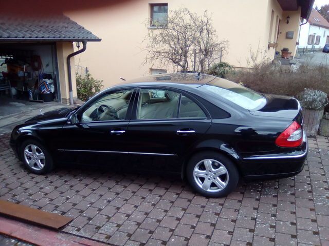 Gebraucht Mercedes E320 Elegance 224 PS (164 kW) 2006 Schwarz Limousine