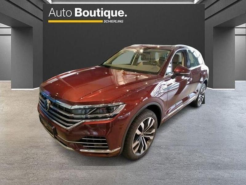 Gebraucht VW Touareg Atmosphere 381 PS (280 kW) 2022 Malbec red metallic SUV