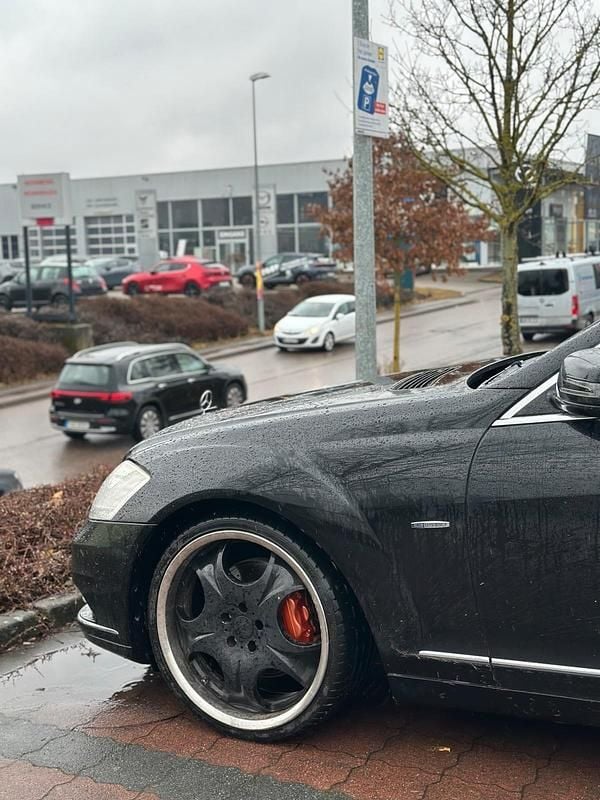 Gebraucht Mercedes S350 258 PS (189 kW) 2010 Schwarz Limousine