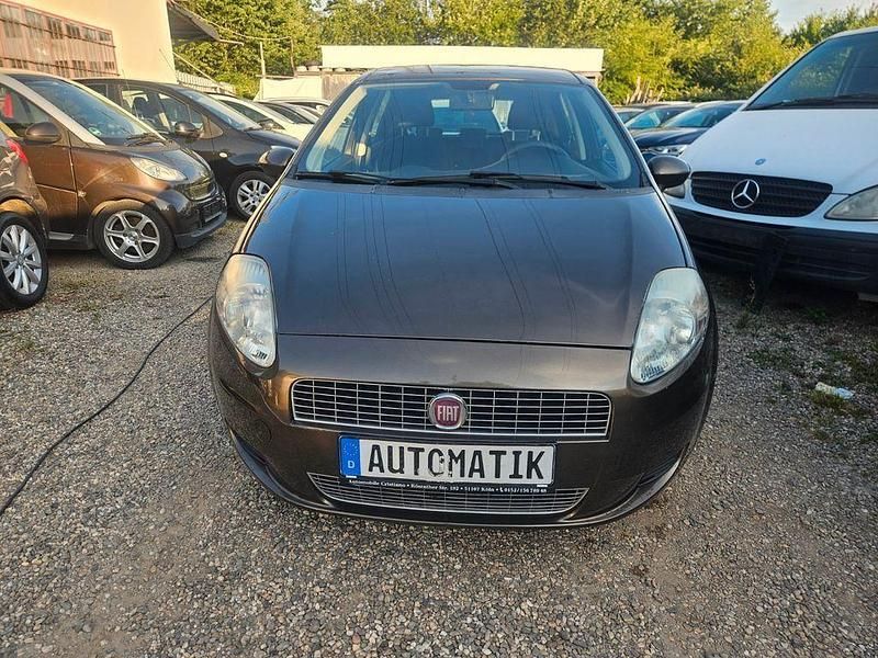 Braun Gebraucht 2009 Fiat Grande Punto Dynamic Kleinwagen | 3.699 € (Etwas zu teuer) - Bild 1/4