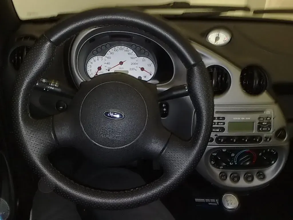 Gebraucht Ford Ka 69 PS (50 kW) 2005 Rot Kleinwagen