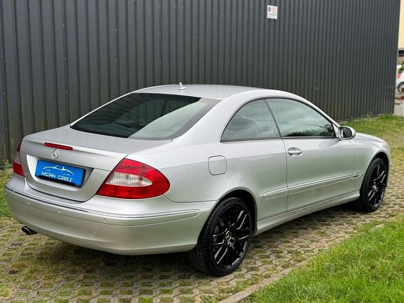Gebraucht Mercedes CLK200 Avantgarde 184 PS (135 kW) 2008 Silber Coupé