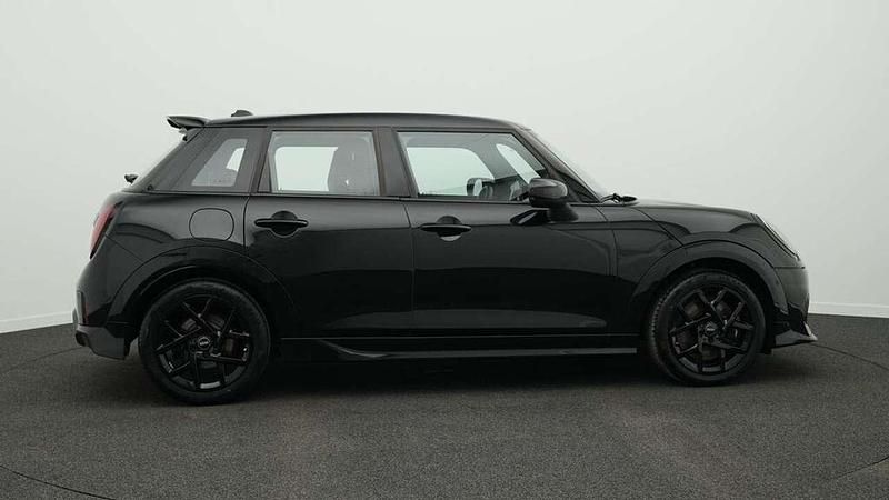 Gebraucht Mini John Cooper Works 156 PS (114 kW) 2025 Schwarz Kleinwagen
