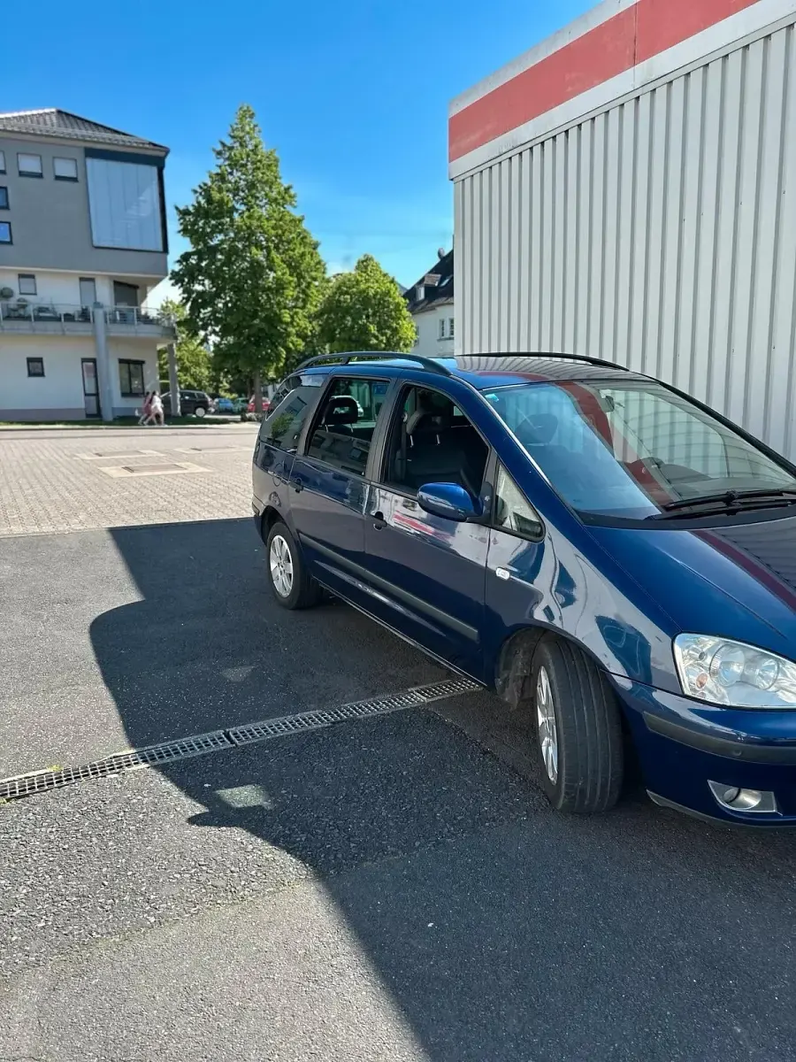 Gebraucht Ford Galaxy 116 PS (85 kW) 2006 Blau Van / Kleinbus
