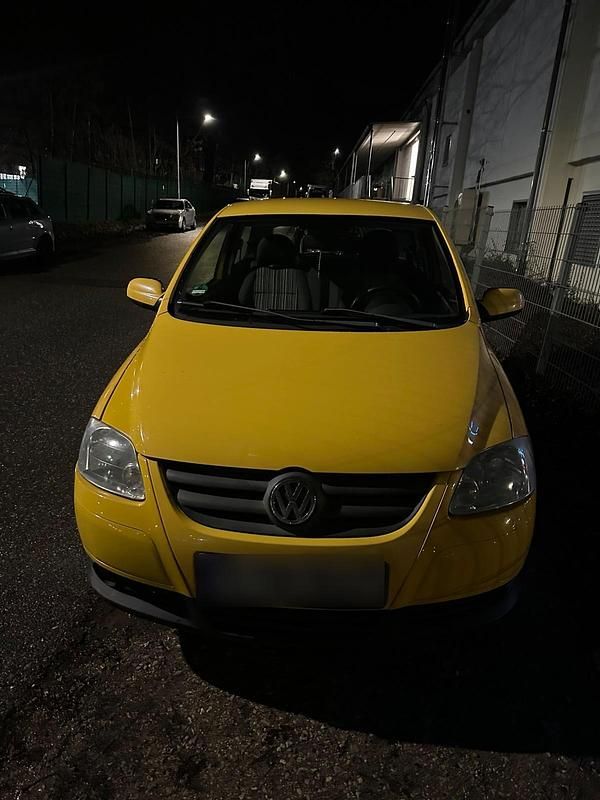 Gebraucht VW Fox 55 PS (40 kW) 2005 Gelb Kleinwagen
