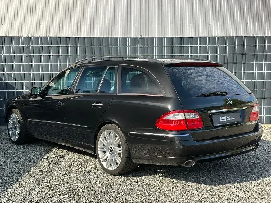Gebraucht Mercedes E280 Avantgarde 190 PS (139 kW) 2006 Schwarz Kombi