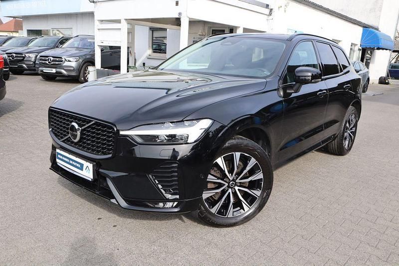 Gebraucht Volvo XC60 Plus 197 PS (144 kW) 2023 Black stone, solid SUV