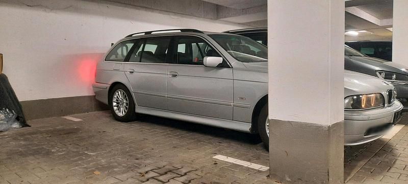 Gebraucht BMW 520 Exclusive 170 PS (125 kW) 2003 Silber Kombi