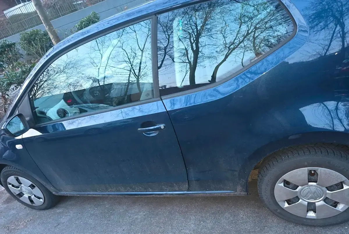 Gebraucht VW up! 60 PS (44 kW) 2013 Blau Kleinwagen