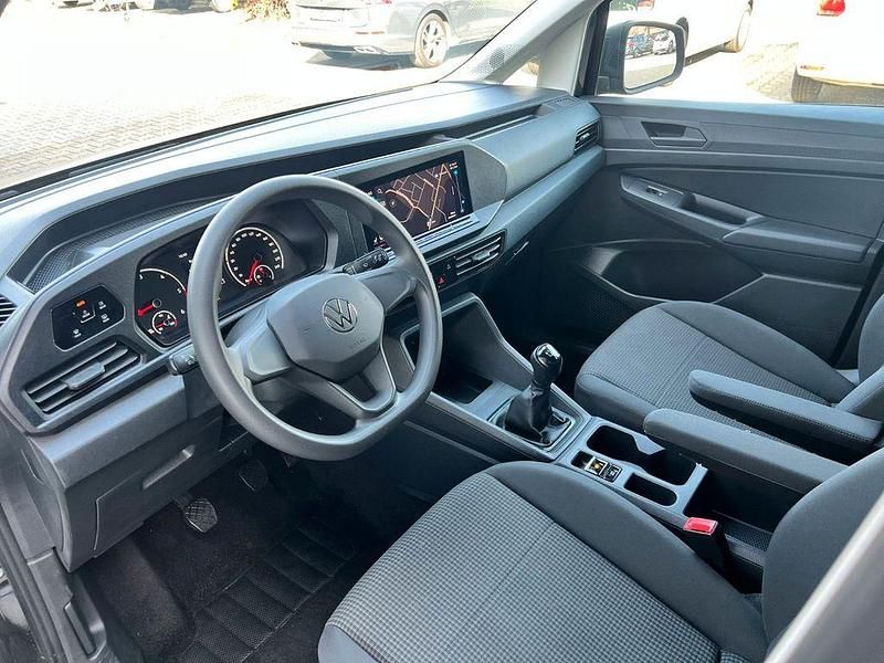 Gebraucht VW Caddy 102 PS (75 kW) 2023 Schwarz Van / Kleinbus