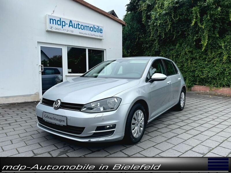 Silber Gebraucht 2016 VW Golf VII Limousine | 8.990 € (Fairer Preis) - Bild 1/4