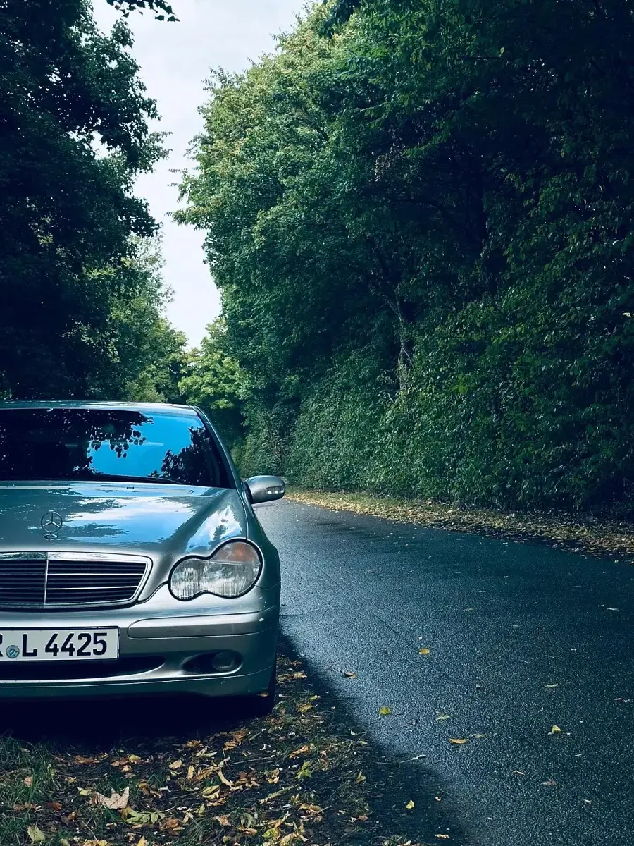 Gebraucht Mercedes E200 163 PS (119 kW) 2003 Limousine