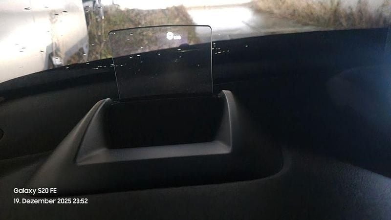 Gebraucht Peugeot 5008 Business-Line 163 PS (119 kW) 2015 Schwarz Van / Kleinbus