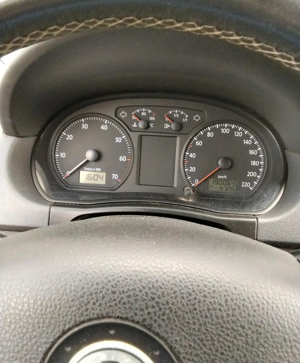 Gebraucht VW Polo 80 PS (58 kW) 2009 Weiß Kleinwagen
