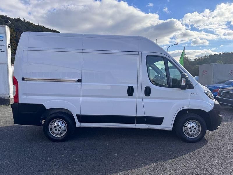 Gebraucht Fiat Ducato 140 PS (102 kW) 2020 Weiß Van