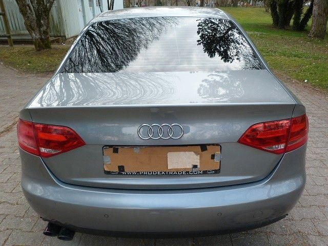 Gebraucht Audi A4 Ambition 120 PS (88 kW) 2009 Silber Limousine