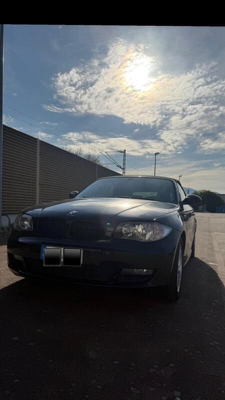Schwarz Gebraucht 2009 BMW 118 Cabriolet Cabrio | 6.500 € (Fairer Preis) - Bild 1/4