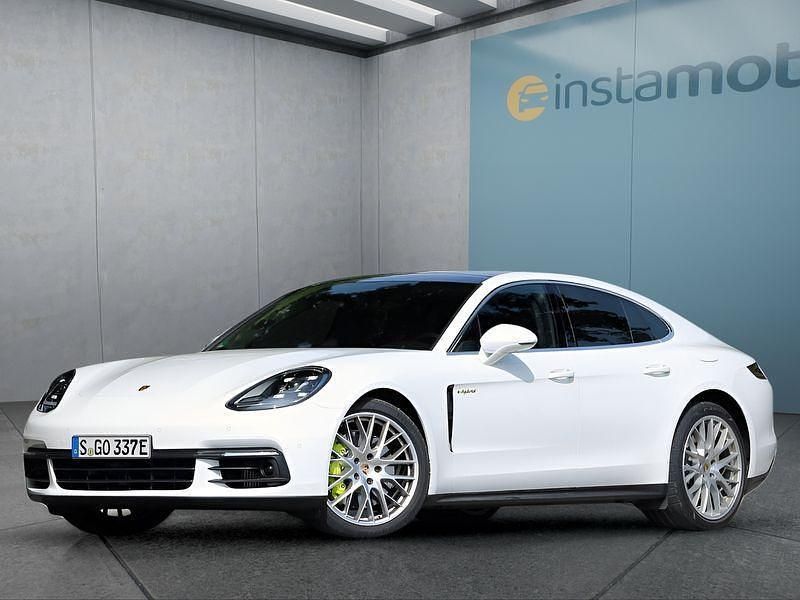 Weiß Gebraucht 2023 Porsche Panamera 4 Limousine | 101.999 € (Teuer) - Bild 1/4