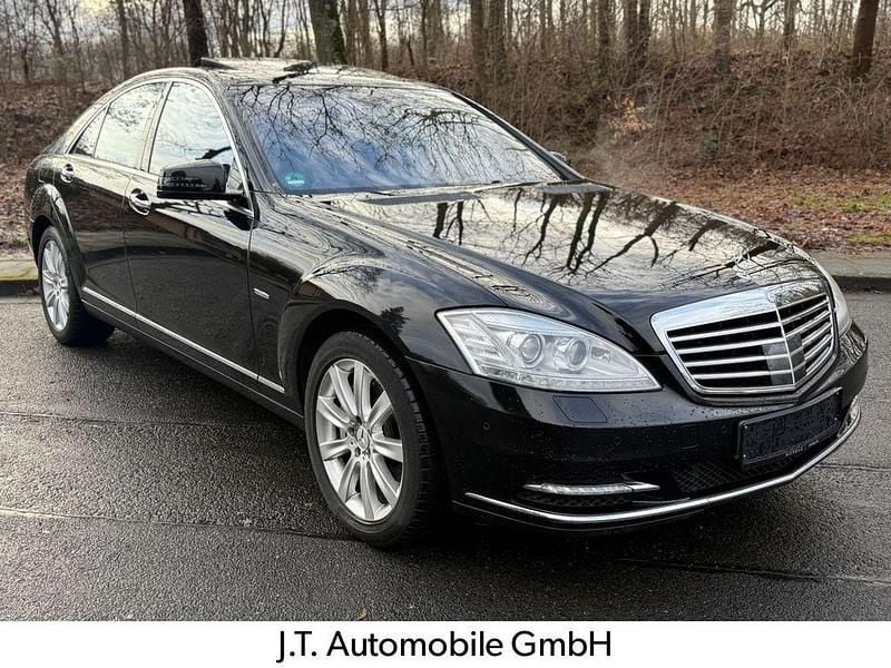 Schwarz Gebraucht 2011 Mercedes S500 Limousine | 18.499 € (Fairer Preis) - Bild 1/4
